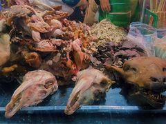 -正宁路小吃夜市