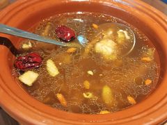 -有红鸡毛店·川菜(建设路店)