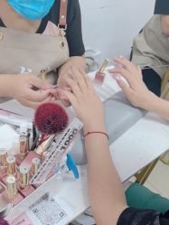 -尤米一站式美甲美睫