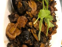 茶油焖黑鸡/只-茶油香闽南菜·花园餐厅(前埔店)