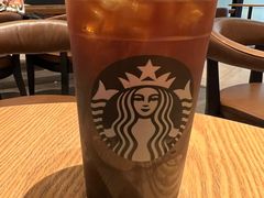 新鲜滴滤冰咖啡-星巴克臻选(莘庄仲盛店)