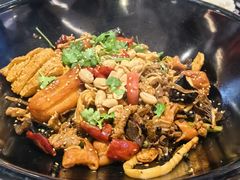 -醉人椒麻辣香锅(上地华联店)