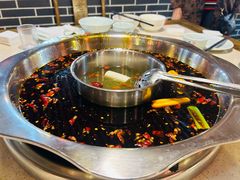 -九尺赵老四鲜鹅肠火锅