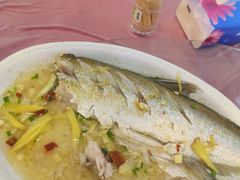 -小陆莲花蟹园农家乐(莲花岛店)
