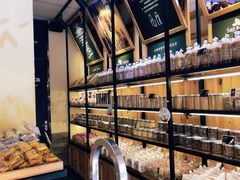 面包甜点陈列柜-九月生活(清波街店)