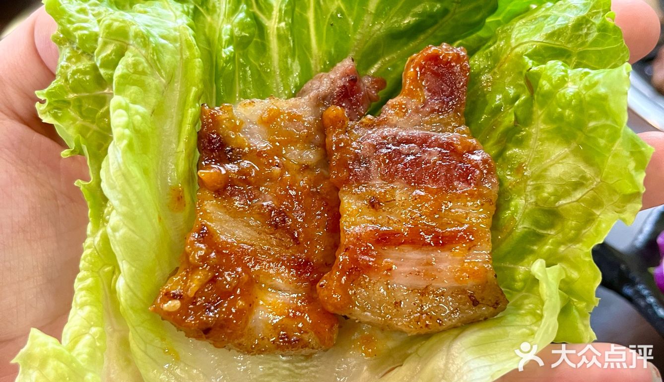 在威海烤肉界可以说是相当炸裂的存在。。。