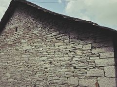 -高荡千年布依古寨旅游景区