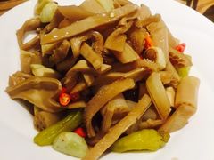 -阿凡提餐厅(簋街店)