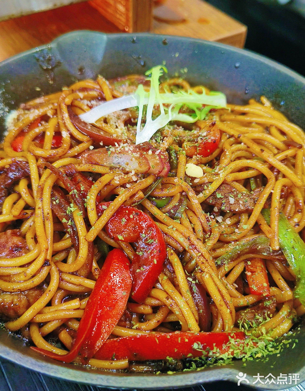 炸鸡薯条拼盘享不停