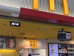 -麦当劳(深圳北站B2检票口楼上)