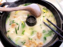 -飞虎过桥米线(翠湖店)