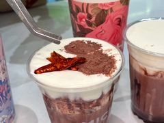 -鸿通城购物中心