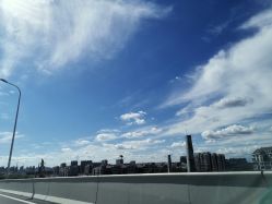 -LESSMORE科技头皮理容中心
