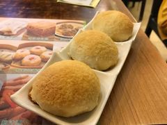 酥皮焗叉烧包-添好运点心专门店(深水埗店)