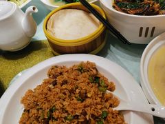 -梦都海鲜酒家(万达广场江桥店)