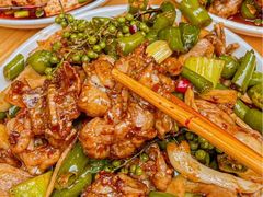 -鸿顺老铁锅美蛙鱼府(解放碑店)