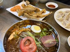 朝鲜特色冷面-东北饺子王(港澳广场购物中心店)