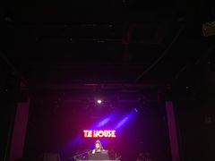 -TZ House音乐现场(茅台店)