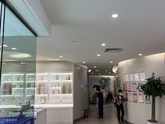 -嘉悦丽格眼科(丰联广场店)