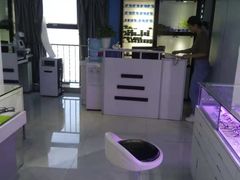 -提一眼镜·蔡司·依视路(小寨店)