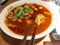 巴适冒菜-江湖情酸菜鱼(万菱汇店)