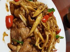 野山笋炒牛肉-阿清嫂农家乐.黎窑烤鸡