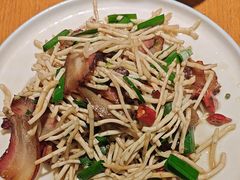 -盐帮食坊•小河帮川菜(四川师大店)