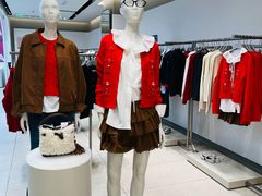-URBAN REVIVO(七宝领展广场店)