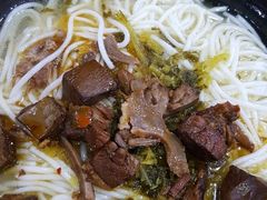 -花溪巷牛肉粉(泉城路店)