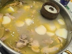 -朴小妹人参鸡汤火锅(长白山万达店)