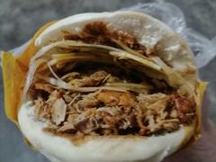 -烤鸭肉夹馍鸭汤店