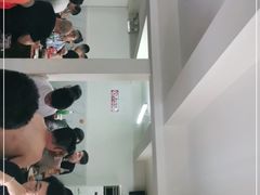 -宝瑞门钉肉饼店