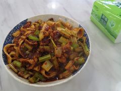 -此疆彼界·卓记米粉