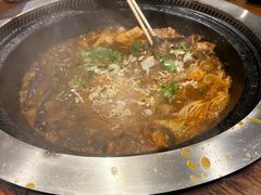-万里闯关东铁锅炖菜馆(高新旗舰店)