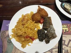 -四海一家自助餐(益田假日广场店)