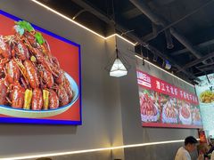 -鑫郭氏·南昌20年大排档(红谷滩旗舰店)