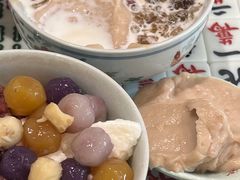 芋圆红豆牛奶冰-堂屋糖水店(愚园店)