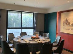 -靓虾二哥长沙地标小龙虾(五一广场店)