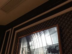 -乐界KTV(虹桥中心店)