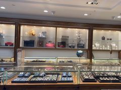 -品真阁华夏典当行(四通桥店)