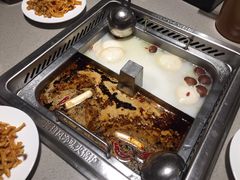 鸳鸯锅-海底捞火锅(公益西桥店)