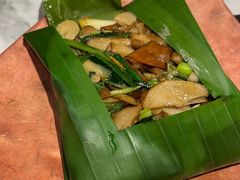 包烧野生牛肝菌-云海肴云南菜·蒸汽石锅鱼(新奥店)