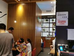 -阿香米线(凯德广场.1818店)