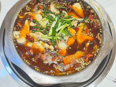 -乡土特色.冷锅鱼.牦牛肉汤锅