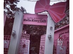 -Hello Kitty Cafe(弘大店)