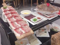 -佬土鹅肠火锅(中建大观店)