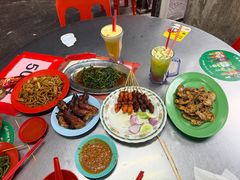 -黄亚华小食店(Jalan Alor)
