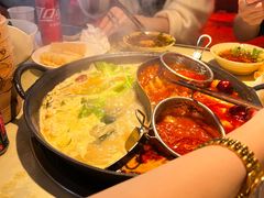 -赵美丽·重庆社区火锅·直营店(火车东站·中豪国际店)