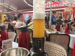 -刘姐啤酒鱼民族演艺餐厅(西街总店)
