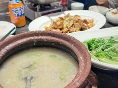 -南海底小海鲜·湘菜(鲁巷吴家湾店)